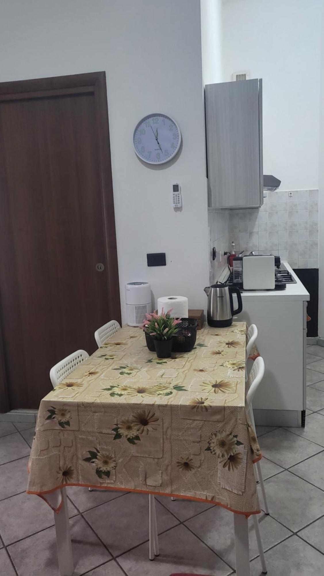 Appartement Casa Manzoni à Novare Extérieur photo