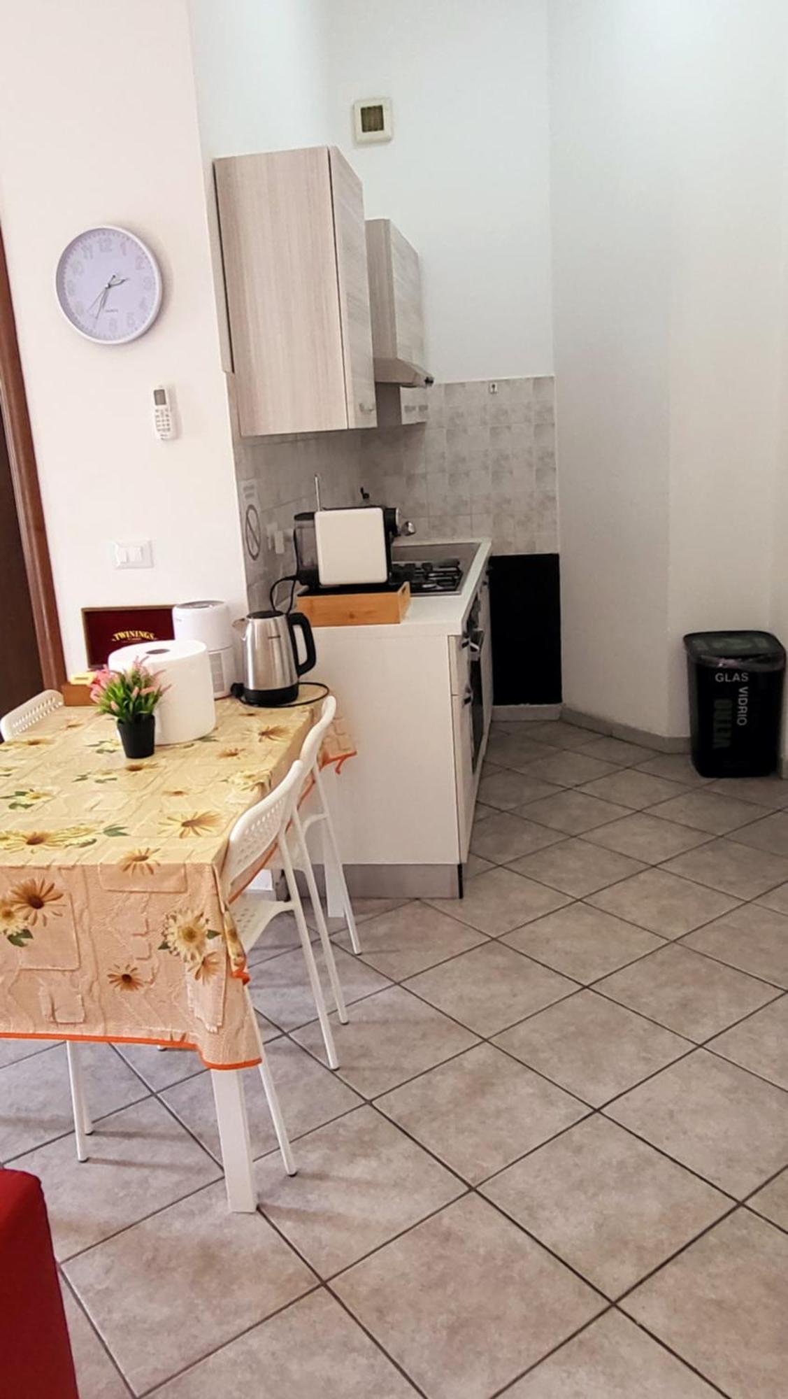 Appartement Casa Manzoni à Novare Extérieur photo